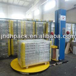 Pallet packaging machine