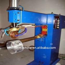 Rolling seam welding machine