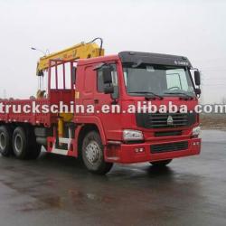 sinotruk howo 12T truck crane