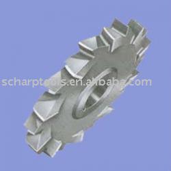 Staggered teeth side and face milling cutter