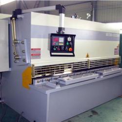 steel plate shearing machine