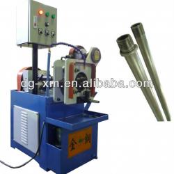 Thread rolling machine for copper pipes