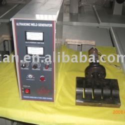 Ultrasonic generator and transducer