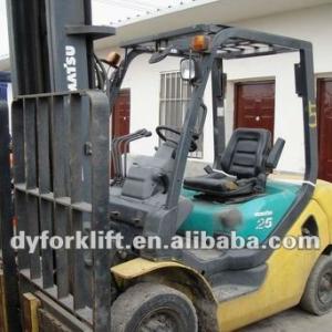 used forklift KOMATSU 2.5T