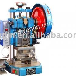 WENLIN-D5-1 clear card punching machine student card cutting machine telecom card die cutter