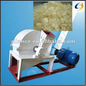 Wood shaving machine for horse bedding