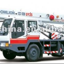 Zoomlion 4-section telescopic boom truck crane 25 ton