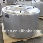 Milk cooling tank