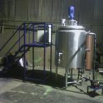 honey preheating cum homogenisation tank