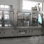 Carbonated drink rinsing filling capping 3 in 1 machine