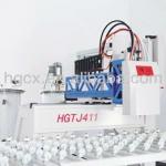 3-D automatic gasketing machine for foam sealing