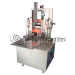 Facial tissue cardboard box sealing machine