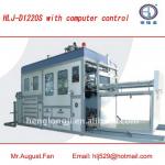 Automatic high speed vacuum forming machine