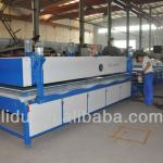 Automatic laminated glass machine for decorative glass