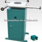 Rotated sealant-spreading table/doors and windows machine