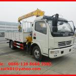 dongfeng 4*2 LHD/RHD 5tons crane truck,truck mounted crane