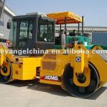 XCMG Brand 12 Ton Tandem Vibratory Roller (XD121)