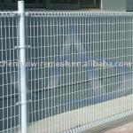 wire mesh fence