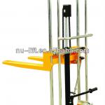 Hydraulic Fork Stacker