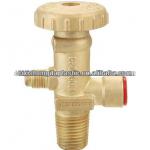 Brass gas valves for cylinders