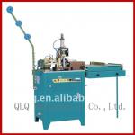 Auto Closed End Zigzag Zipper Cutting Machine
