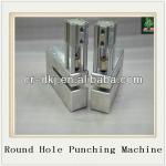 Plastic high efficiency punching machine