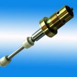 Spindle for the covering machine