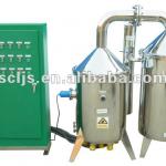 Electrical laboratory water distiller