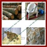 Wood crusher for animal bedding